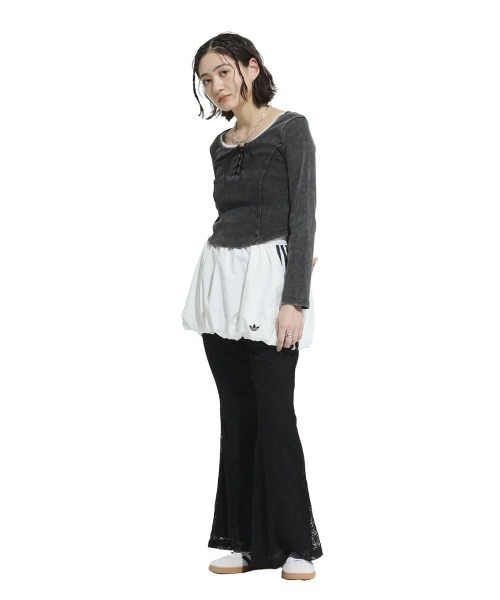 adidas(アディダス)の「adidas originals BALLOON SKIRT(アディダスオリジナルス バルーンスカート)(スカート・レディース・オフホワイト・SMALL/MEDIUM/LARGE)」の8枚目の写真