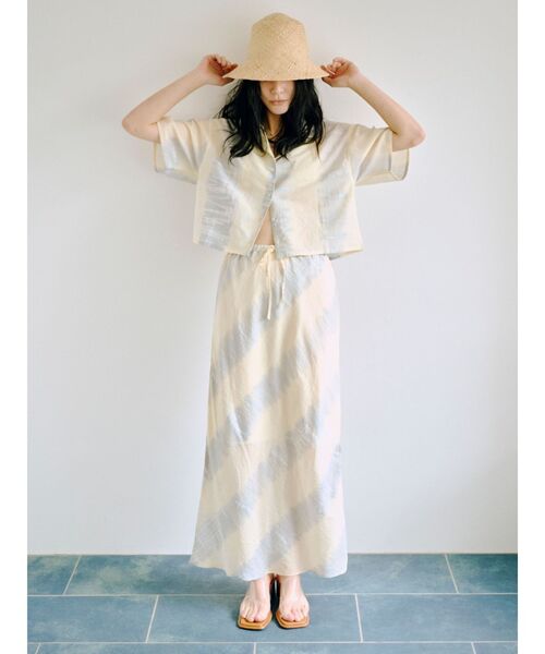 Ungrid(アングリッド)の「タイダイ開襟ハーフスリーブシャツ(シャツ/ブラウス・レディース・ブラウン/ブルー・FREE)」の14枚目の写真