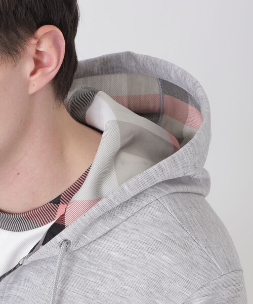 BLACK LABEL CRESTBRIDGE（ブラックレーベル・クレストブリッジ）の「メランジラミーバックチェックパーカー（パーカー・メンズ・ライトグレー・XL/L/M）」の6枚目の写真