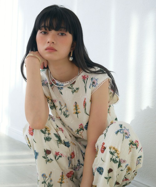 ELLEgirl（エルガール）の「花刺繍2WAYベスト（ベスト）」 - WEAR