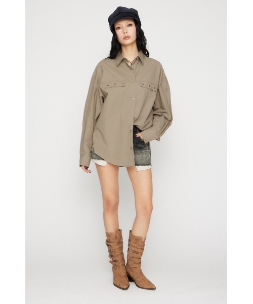 LAGUA GEM(ラグアジェム)の「RING BUTTON OVER シャツ(シャツ/ブラウス・レディース・ライトイエロー/ホワイト/ベージュ・FREE)」の7枚目の写真