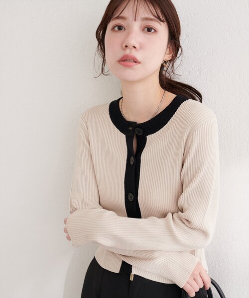 natural couture（ナチュラルクチュール）の「細リブ配色ショート丈カーディガン（カーディガン/ボレロ・レディース・ブラック/サックスブルー/アイボリー/ラベンダー/ライトグレー・FREE）」の2枚目の写真