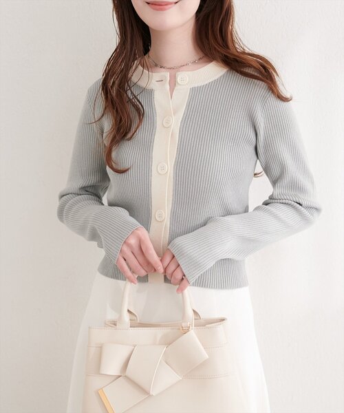 natural couture（ナチュラルクチュール）の「細リブ配色ショート丈カーディガン（カーディガン/ボレロ・レディース・ブラック/サックスブルー/アイボリー/ラベンダー/ライトグレー・FREE）」の4枚目の写真