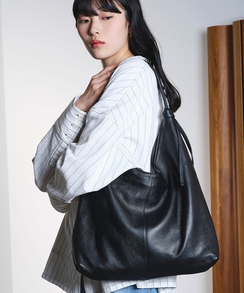 ROSE BUD(ローズバッド)の「(MILLELA FIRENZE)WIDE TOTE BAG(トートバッグ・レディース・オフホワイト/ブラック・ONE SIZE)」の3枚目の写真