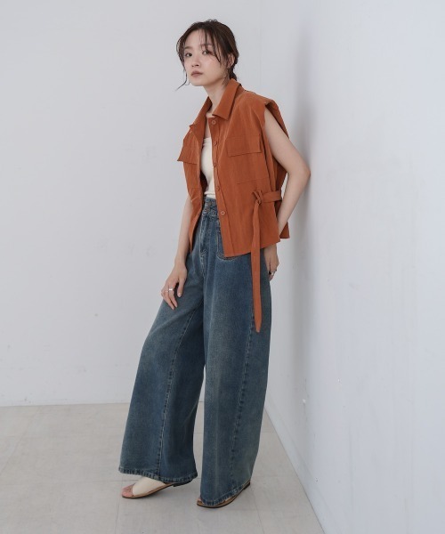 Bab(バブ)の「肩パット入りベストトップス(シャツ/ブラウス・レディース・ブラック/テラコッタ・MEDIUM)」の20枚目の写真