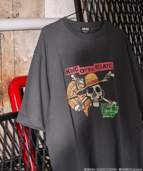 niko and...（ニコアンド）の「【Netflixシリーズ実写版「ONE PIECE」】コラボグラフィックT（Tシャツ/カットソー・メンズ・その他1/その他5/その他6/その他2/その他8/その他4/その他7・LARGE/MEDIUM）」の4枚目の写真