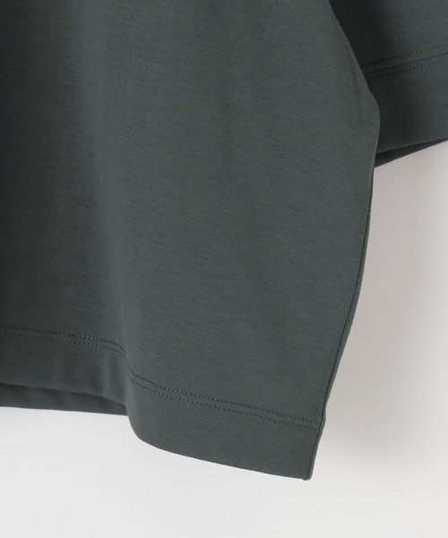 LEPSIM(レプシィム)の「《スグッカワ》ショートワイドT 639429(Tシャツ/カットソー・レディース・ブラック/アイボリー/チャコールグレー/レッド/グリーン・FREE)」の9枚目の写真