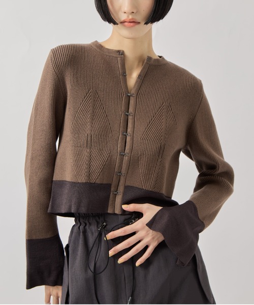 TAN（タン）の「【TAN/タン】《STUDIOUS別注》CARDIGAN/リブニットカーディガン（カーディガン/ボレロ・レディース・ブラウン/ネイビー・FREE）」の2枚目の写真