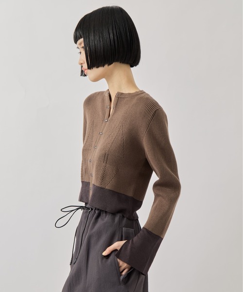 TAN（タン）の「【TAN/タン】《STUDIOUS別注》CARDIGAN/リブニットカーディガン（カーディガン/ボレロ・レディース・ブラウン/ネイビー・FREE）」の5枚目の写真