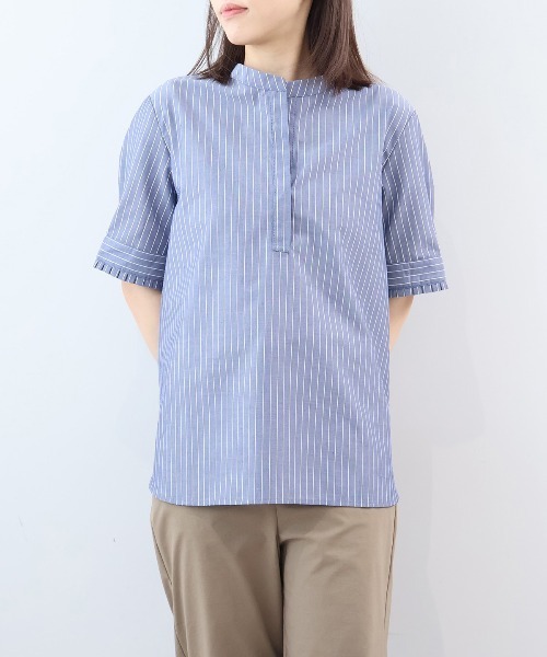 fleur by mint breeze（フルールバイミントブリーズ）の「【L～5L 大きいサイズ】【イージーケア】バックシャンバンドカラープルオーバーシャツ（シャツ/ブラウス・レディース・ラベンダー/ネイビー/ライトグリーン・LL/3L/4L/5L）」の3枚目の写真