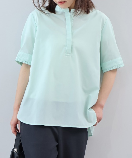 fleur by mint breeze（フルールバイミントブリーズ）の「【L～5L 大きいサイズ】【イージーケア】バックシャンバンドカラープルオーバーシャツ（シャツ/ブラウス・レディース・ラベンダー/ネイビー/ライトグリーン・LL/3L/4L/5L）」の2枚目の写真