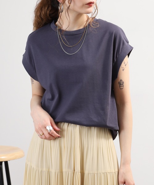 FUNALIVE(ファンアライブ)の「汗じみ軽減加工ノースリーブカットソー(Tシャツ/カットソー・レディース・アイボリー/ネイビー/グレー/ブラック/グレイッシュベージュ・M-L)」の1枚目の写真