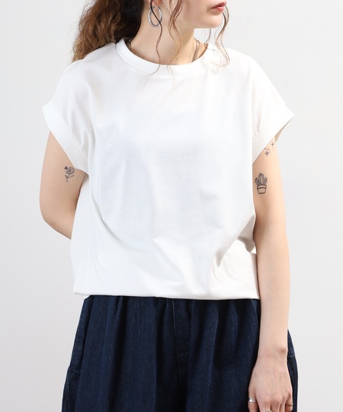 FUNALIVE(ファンアライブ)の「汗じみ軽減加工ノースリーブカットソー(Tシャツ/カットソー・レディース・アイボリー/ネイビー/グレー/ブラック/グレイッシュベージュ・M-L)」の8枚目の写真