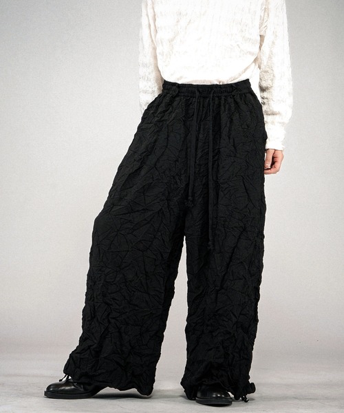 NO ID.(ノーアイディ)の「【NO ID.】Washer Wide Pants / ワッシャー ワイド パンツ(その他パンツ・メンズ・ブラック/ブルーグレー・2/1)」の5枚目の写真