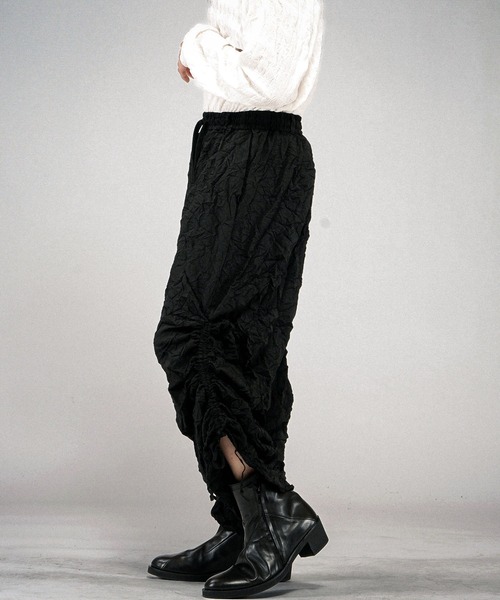 NO ID.(ノーアイディ)の「【NO ID.】Washer Wide Pants / ワッシャー ワイド パンツ(その他パンツ・メンズ・ブラック/ブルーグレー・2/1)」の11枚目の写真