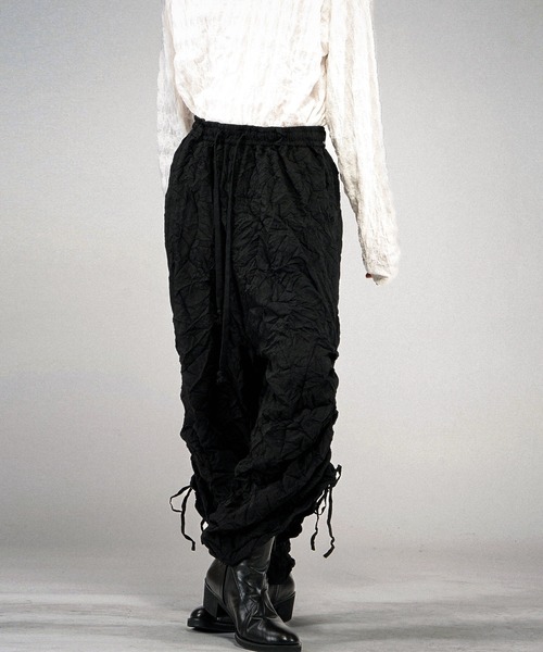 NO ID.(ノーアイディ)の「【NO ID.】Washer Wide Pants / ワッシャー ワイド パンツ(その他パンツ・メンズ・ブラック/ブルーグレー・2/1)」の13枚目の写真