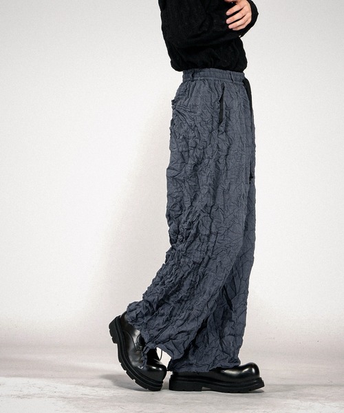 NO ID.(ノーアイディ)の「【NO ID.】Washer Wide Pants / ワッシャー ワイド パンツ(その他パンツ・メンズ・ブラック/ブルーグレー・2/1)」の20枚目の写真