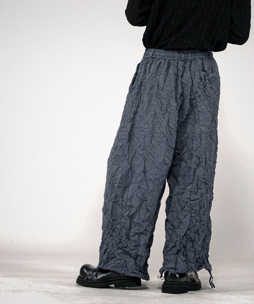 NO ID.(ノーアイディ)の「【NO ID.】Washer Wide Pants / ワッシャー ワイド パンツ(その他パンツ・メンズ・ブラック/ブルーグレー・2/1)」の21枚目の写真