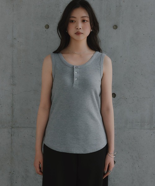 slattgir（スラットジール）の「高身長　ヘンリーネックワッフルタンクトップ（トールサイズ）Essenave（Tシャツ/カットソー・レディース・杢グレー/ブラウン・TM/TL/TLL）」の9枚目の写真