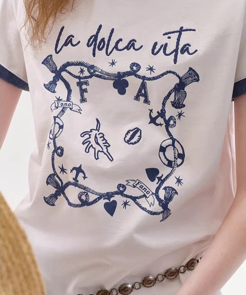 Fano Studios(ファノ ストゥディオズ)の「ラウンドネック 海モチーフ グラフィックTシャツ FX26S075【Fano Studios】【2026SS】(Tシャツ/カットソー・レディース・ライトブルー/ホワイト・S/M/L)」の4枚目の写真
