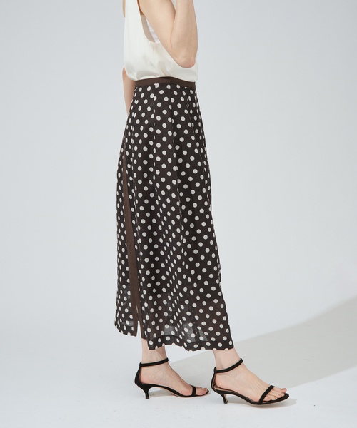VERMEIL par iena（ヴェルメイユパーイエナ）の「ドットコクーンスカート（スカート・レディース・ブラウン/ネイビー・38/36）」の10枚目の写真