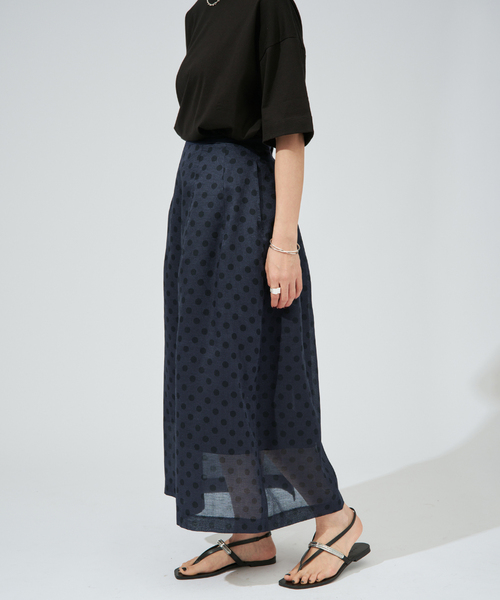 VERMEIL par iena（ヴェルメイユパーイエナ）の「ドットコクーンスカート（スカート・レディース・ブラウン/ネイビー・38/36）」の15枚目の写真