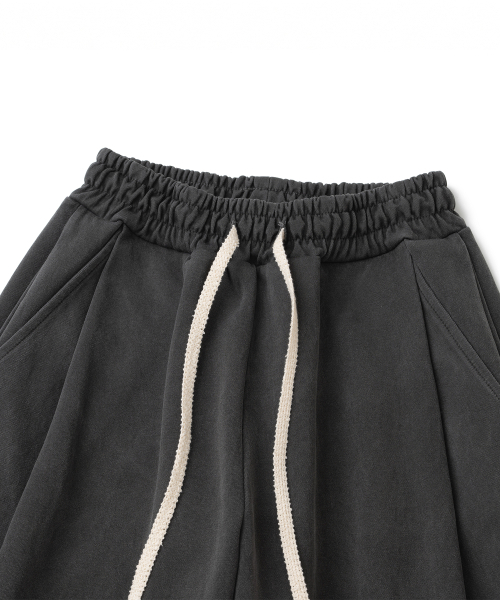 KNITTED（ニッティド）の「バミューダトレーニングハーフパンツピグメントウォッシングチャコール（その他パンツ・レディース・その他・MEDIUM/LARGE/X-LARGE）」の6枚目の写真