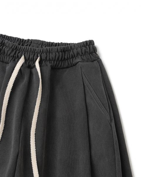 KNITTED（ニッティド）の「バミューダトレーニングハーフパンツピグメントウォッシングチャコール（その他パンツ・レディース・その他・MEDIUM/LARGE/X-LARGE）」の7枚目の写真