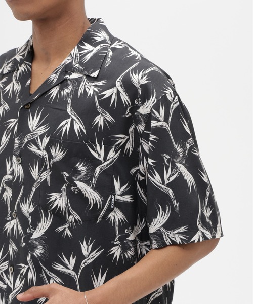 AVIREX(アヴィレックス)の「ALOHA SHIRT "BIRD OF PARADISE FLOWER" / アロハシャツ ”極楽鳥花” / AVIREX / アヴィレックス(シャツ/ブラウス・メンズ・サックスブルー/ブラック・MEDIUM/XX-LARGE/X-LARGE/LARGE)」の8枚目の写真
