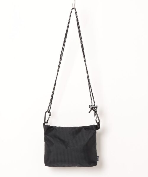 POLeR(ポーラー)の「POLeR/ポーラ ショルダーバッグ STUFFABLE POUCH 261MCV0098(ショルダーバッグ・メンズ・カモフラージュ/ブラック・FREE)」の3枚目の写真