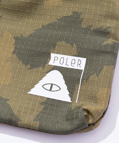 POLeR(ポーラー)の「POLeR/ポーラ ショルダーバッグ STUFFABLE POUCH 261MCV0098(ショルダーバッグ・メンズ・カモフラージュ/ブラック・FREE)」の10枚目の写真