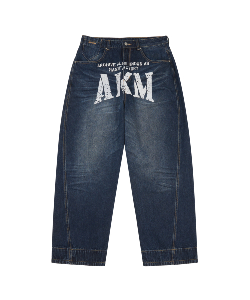 AAKAM（アーカム）の「AKM Curved Denim Pants (Blue)（デニムパンツ・レディース・その他・1/2）」の2枚目の写真