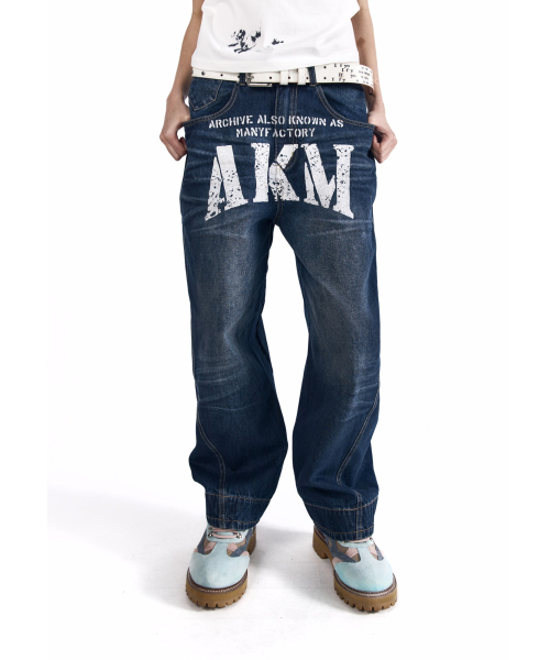 AAKAM（アーカム）の「AKM Curved Denim Pants (Blue)（デニムパンツ・レディース・その他・1/2）」の6枚目の写真
