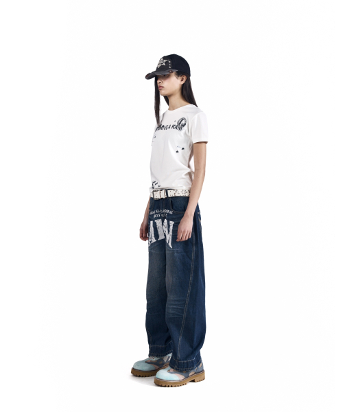 AAKAM（アーカム）の「AKM Curved Denim Pants (Blue)（デニムパンツ・レディース・その他・1/2）」の7枚目の写真