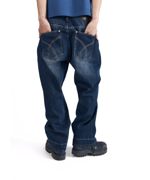 AAKAM（アーカム）の「AKM Curved Denim Pants (Blue)（デニムパンツ・レディース・その他・1/2）」の16枚目の写真