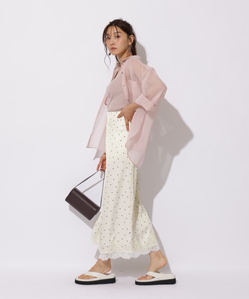 JUSGLITTY（ジャスグリッティー）の「レースヘムナロースカート（スカート・レディース・ドット/ライトイエロー/ライトブルー・2/1）」の4枚目の写真