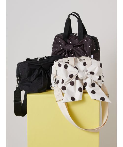 LeSportsac(レスポートサック)の「【SNIDEL×LeSportsac】LG BOW SM SATCHEL(ショルダーバッグ・レディース・ホワイト/ドット/ブラック・F)」の11枚目の写真