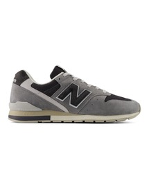 996
