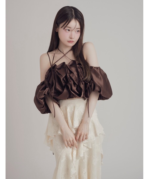 mellowneon（メロウネオン）の「アシンメトリーフリルレーススカート（スカート・レディース・アイボリー/ブラック・SMALL/MEDIUM）」の3枚目の写真