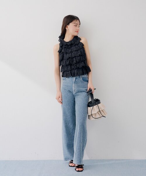 Chico(チコ)の「【SALON by Chico】ティアードコットンレースアメスリブラウス(シャツ/ブラウス・レディース・ブルー/ブラック/ホワイト・FREE)」の8枚目の写真