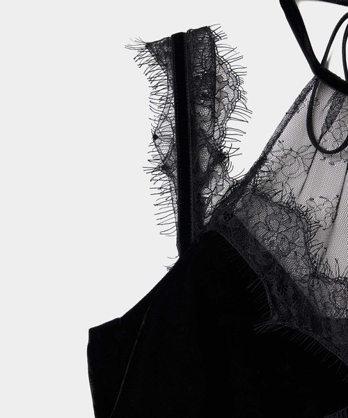 tanakadaisuke(タナカダイスケ)の「【tanakadaisuke/タナカダイスケ】flower lace black velour camisole tops/フラワーレースブラックベロアキャミソールトップス(キャミソール・レディース・ブラック・FREE)」の3枚目の写真