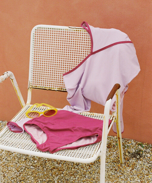 FREAK'S STORE(フリークスストア)の「Aya kawasaki for FREAK'S STORE/アヤカワサキ 【Beach & Festival】別注 4点セット 2WAY カシュクール配色セットアップ<巾着バッグ・シュシュ付き>(水着・レディース・ピンク/イエロー・MEDIUM/SMALL)」の4枚目の写真