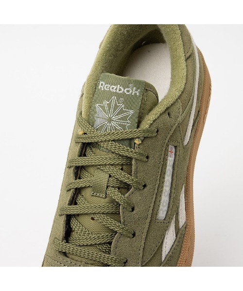 Reebok(リーボック)の「クラブシー リベンジ ヴィンテージ / CLUB C REVENGE VINTAGE(スニーカー・メンズ・ブラウン/グリーン・22.5cm/23.0cm/23.5cm/24.5cm/24.0cm/25.0cm/25.5cm/26.0cm/26.5cm/27.0cm/27.5cm/28.0cm/28.5cm/29.0cm/30.0cm/31cm)」の3枚目の写真