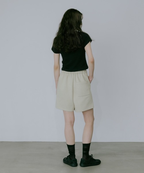 lit(リット)の「Sweat Short Pants(スウェットパンツ・レディース・ブラック/サンドベージュ・FREE)」の4枚目の写真
