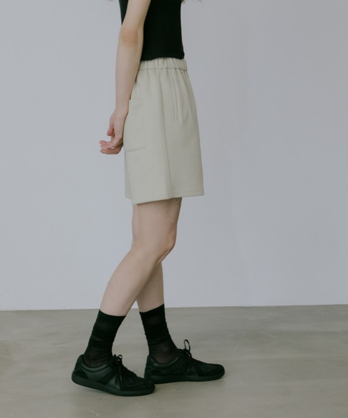 lit(リット)の「Sweat Short Pants(スウェットパンツ・レディース・ブラック/サンドベージュ・FREE)」の6枚目の写真