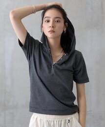 【WEB限定】ボーダーフーディー半袖ヘンリーネックトップス