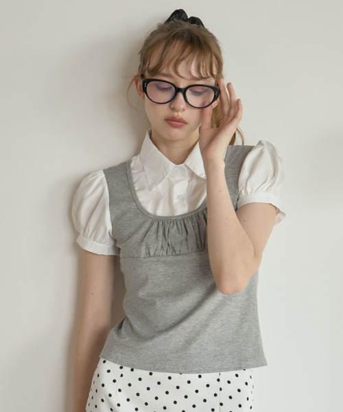 Birthday room(バースデイルーム)の「レイヤードライクパフスリブラウス/Layered-look puff-sleeve blouse(シャツ/ブラウス・レディース・グレー/ブラック・FREE)」の6枚目の写真