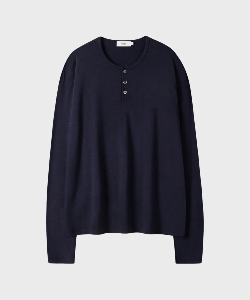 LEIRE(ルアール)の「ソフトヘンリーネックロングスリーブTシャツ (4色)(Tシャツ/カットソー・メンズ・チャコール/ネイビー/ブラウン・MEDIUM/LARGE/X-LARGE)」の7枚目の写真