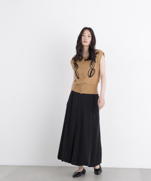 N.(N. Natural Beauty Basic)(エヌエヌナチュラルビューティーベーシック)の「カーゴバルーンスカート(スカート・レディース・ベージュ/ブラック・P/S/MEDIUM)」の4枚目の写真