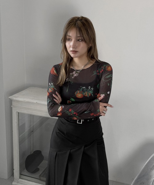 jiasecond.(ジアセカンド)の「【jiasecond.】ボタニカル柄シアートップス / トップス シアー インナー レイヤード ブラック ZOZOTOWN限定(Tシャツ/カットソー・レディース・ブラック・FREE)」の17枚目の写真